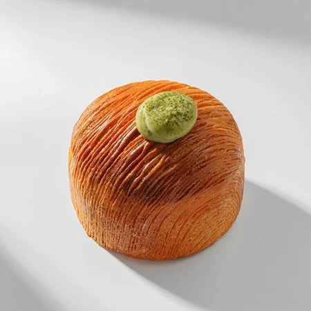 Puff cu matcha si caise